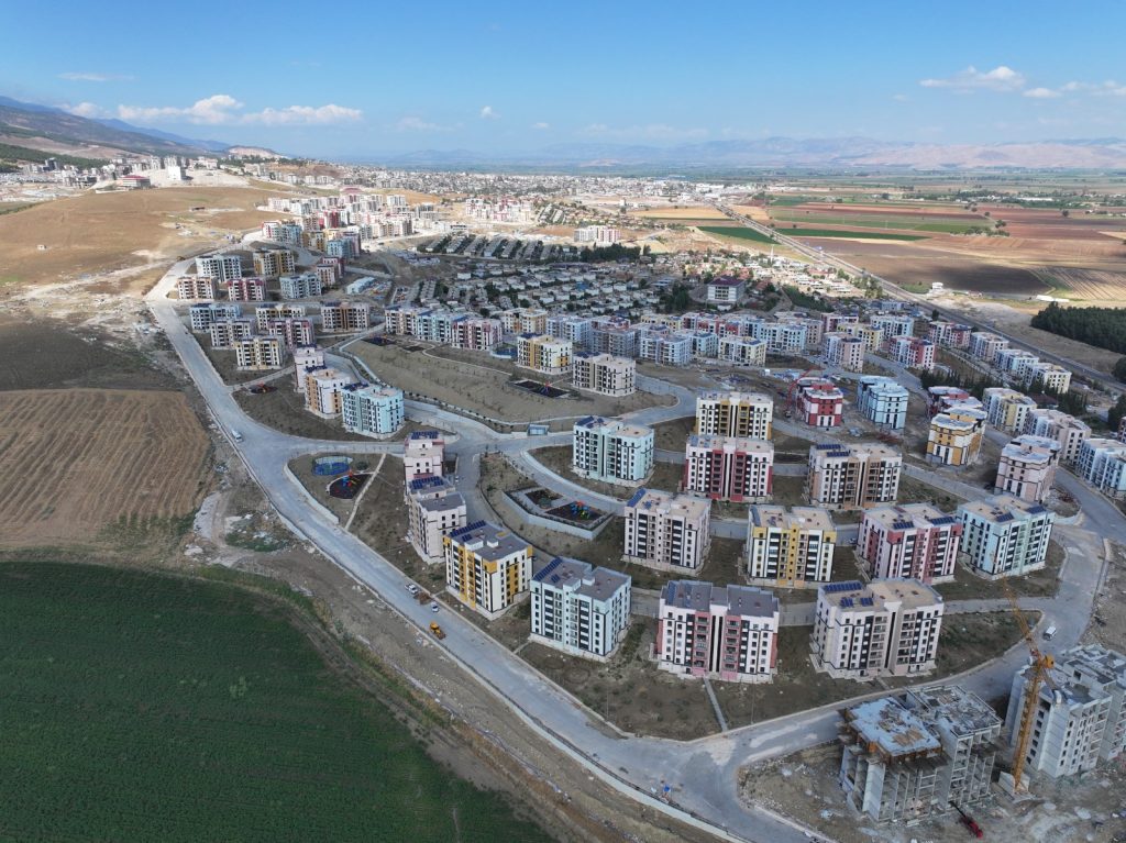 Hatay İli, Kırıkhan İlçesi, Karataş Mahallesi 500 Konut İnşaatı İşi - Görsel 3